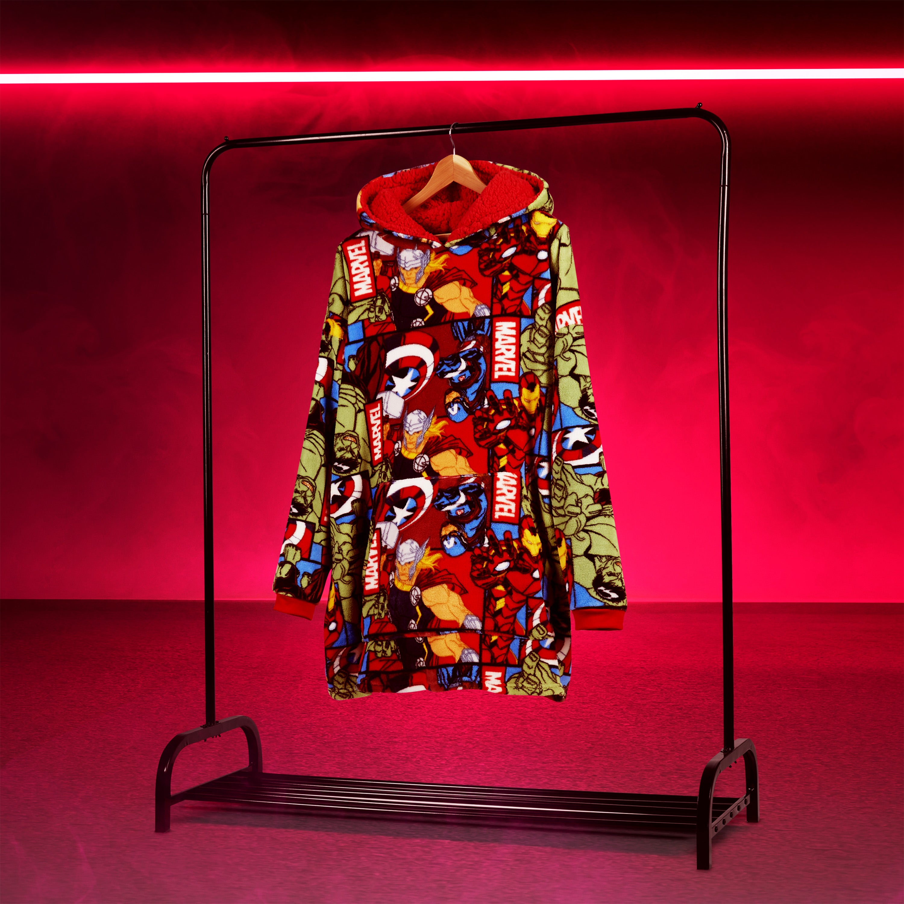 Marvel Oversized Hoodie Blanket for Men -  Marvel AOP - Get Trend