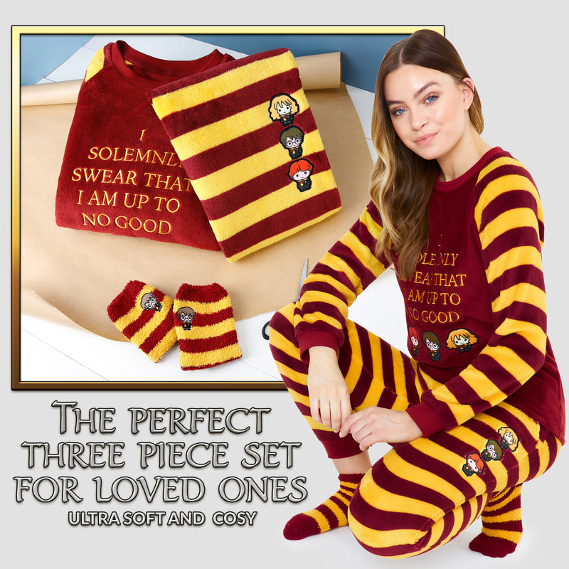 Harry Potter Womens Pyjamas, Fleece Loungewear Fluffy Socks Gift Set - Get Trend