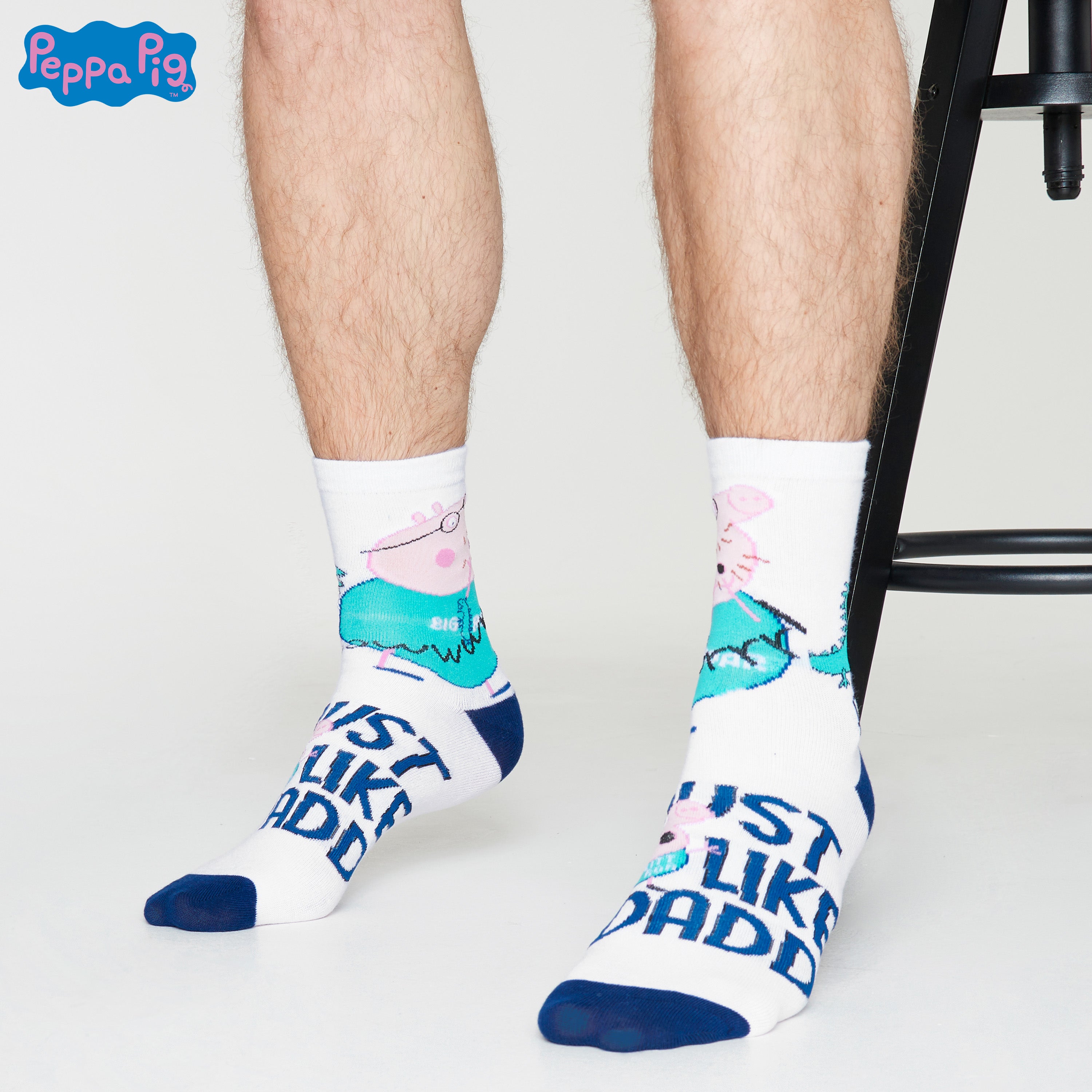 Peppa Pig Socks for Men UK Size 6.5-10.5, Pack of 5 Daddy Pig Crew Socks for Men - Get Trend