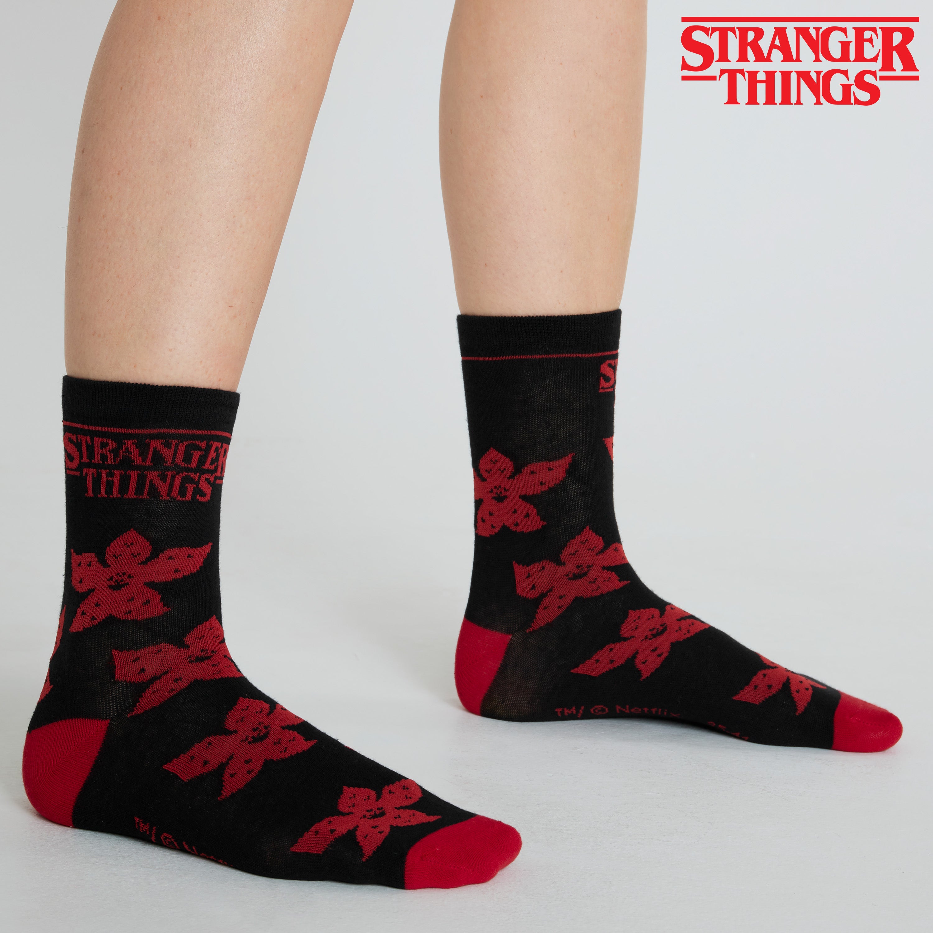 Stranger Things Ladies Socks - Pack of 5 Ankle Socks for Women - Get Trend