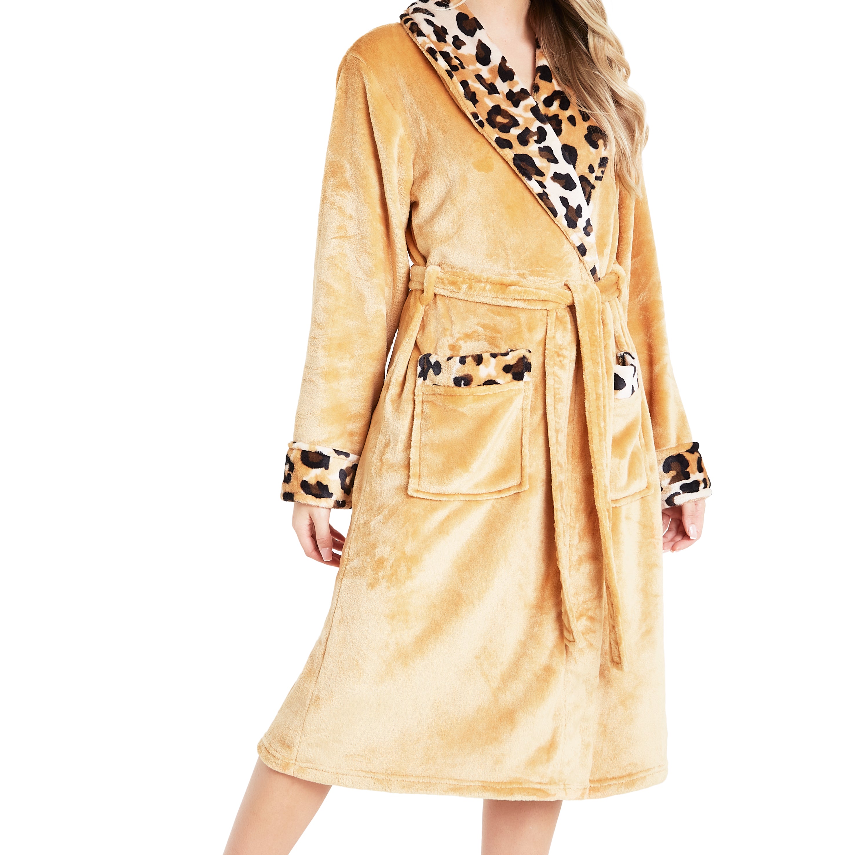 Shop Women Dressing Gowns & Bathrobes | Gettrend Get Trend Shop Women Dressing Gowns & Bathrobes | Gettrend Get Trend