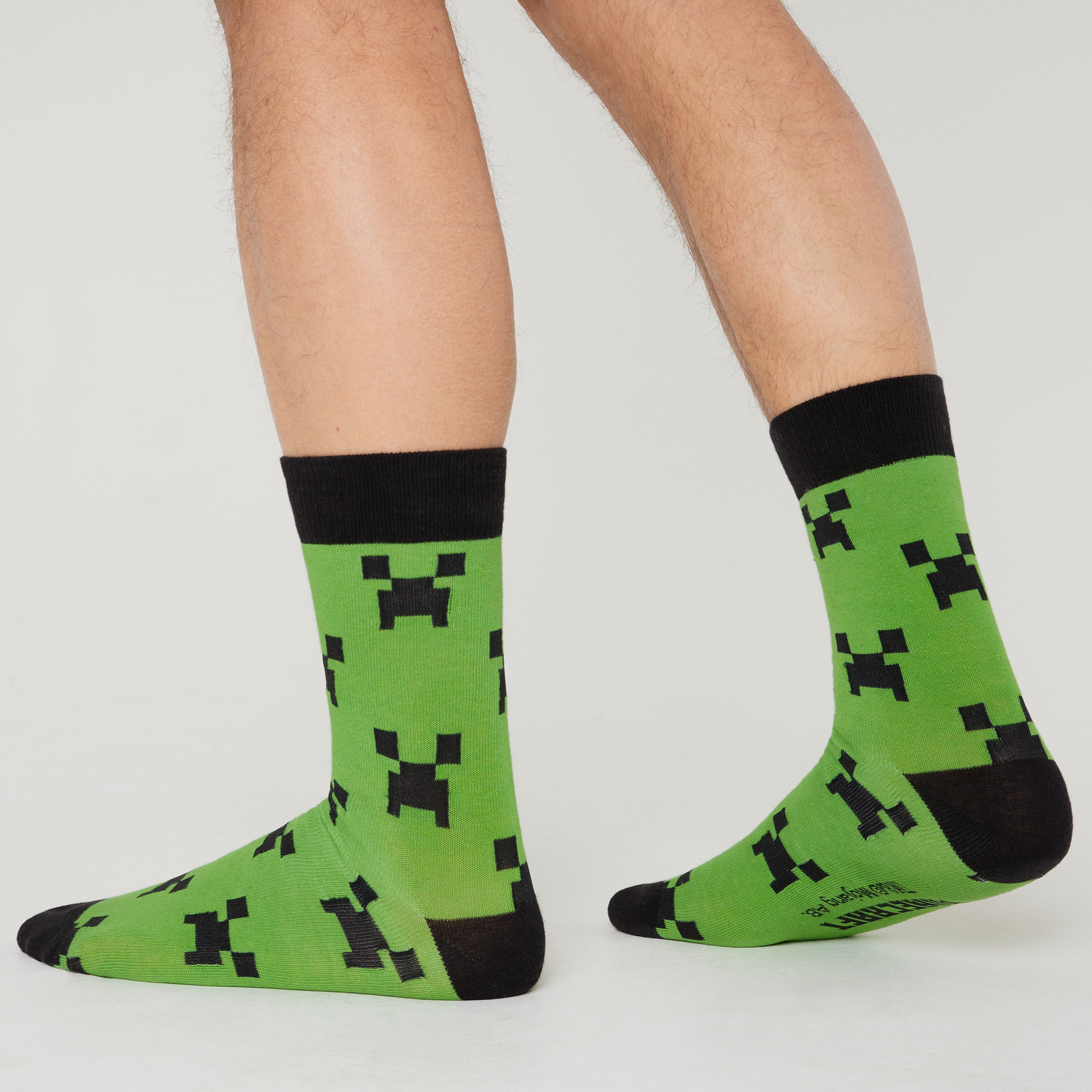 Minecraft Mens Socks Pack of 5 Calf Socks for Men - Get Trend