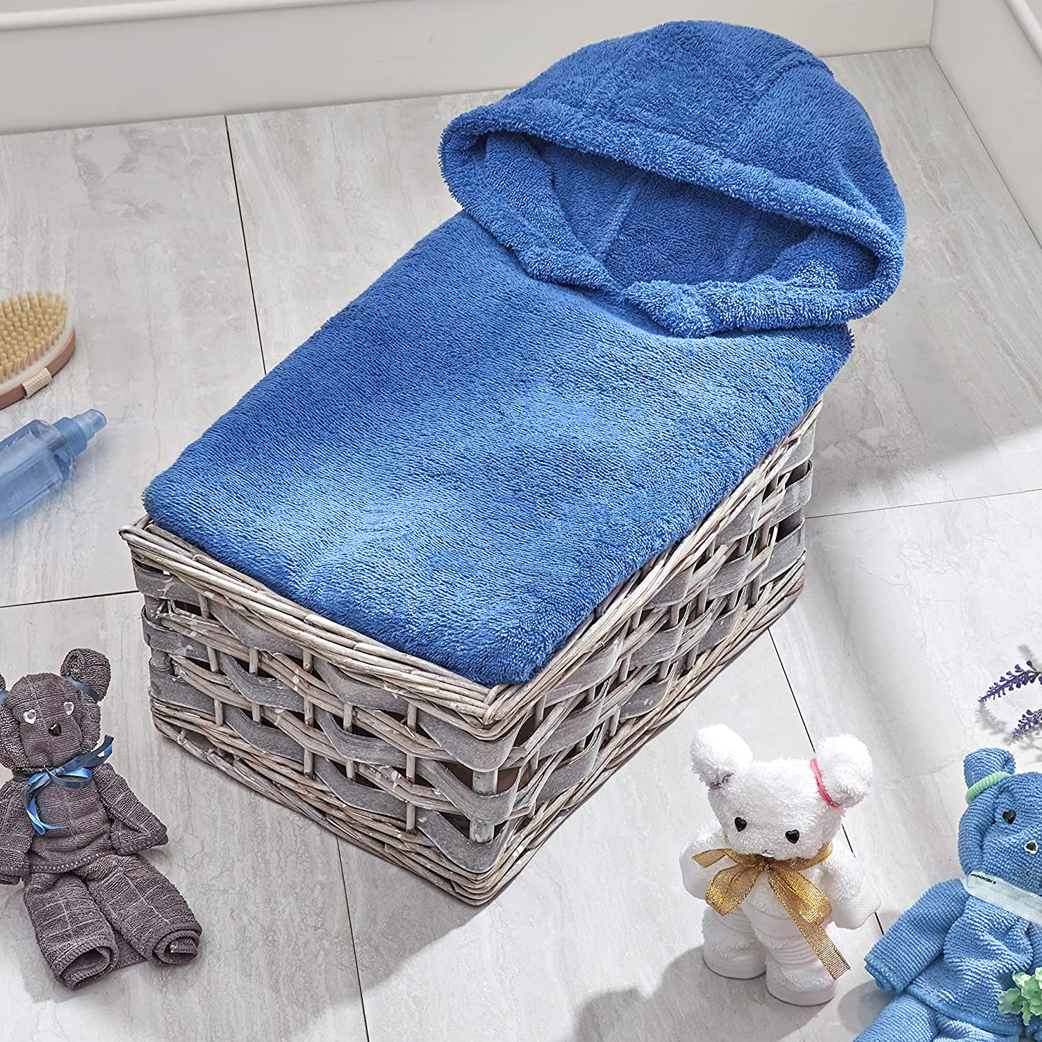 CityComfort Hooded Towelling Poncho with Pockets for Boys and Girls - Get Trend